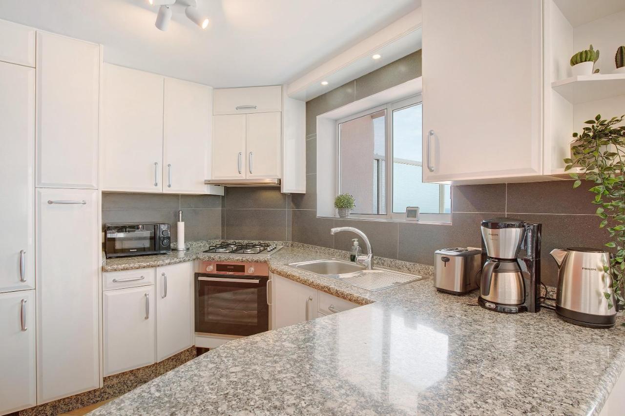 Apartment Seaside لوس رياليخوس المظهر الخارجي الصورة